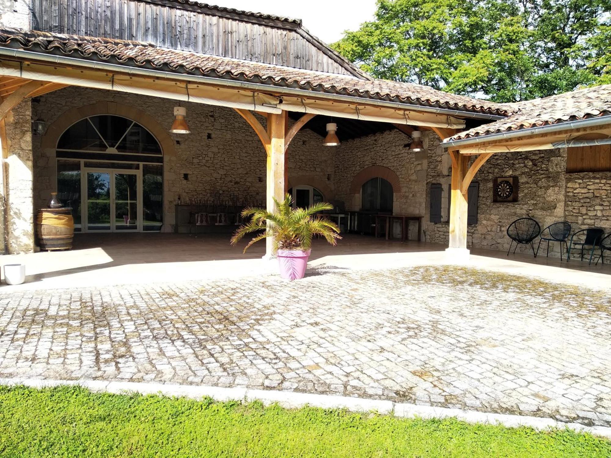 Villa Le Vignal Monflanquin Exterior foto
