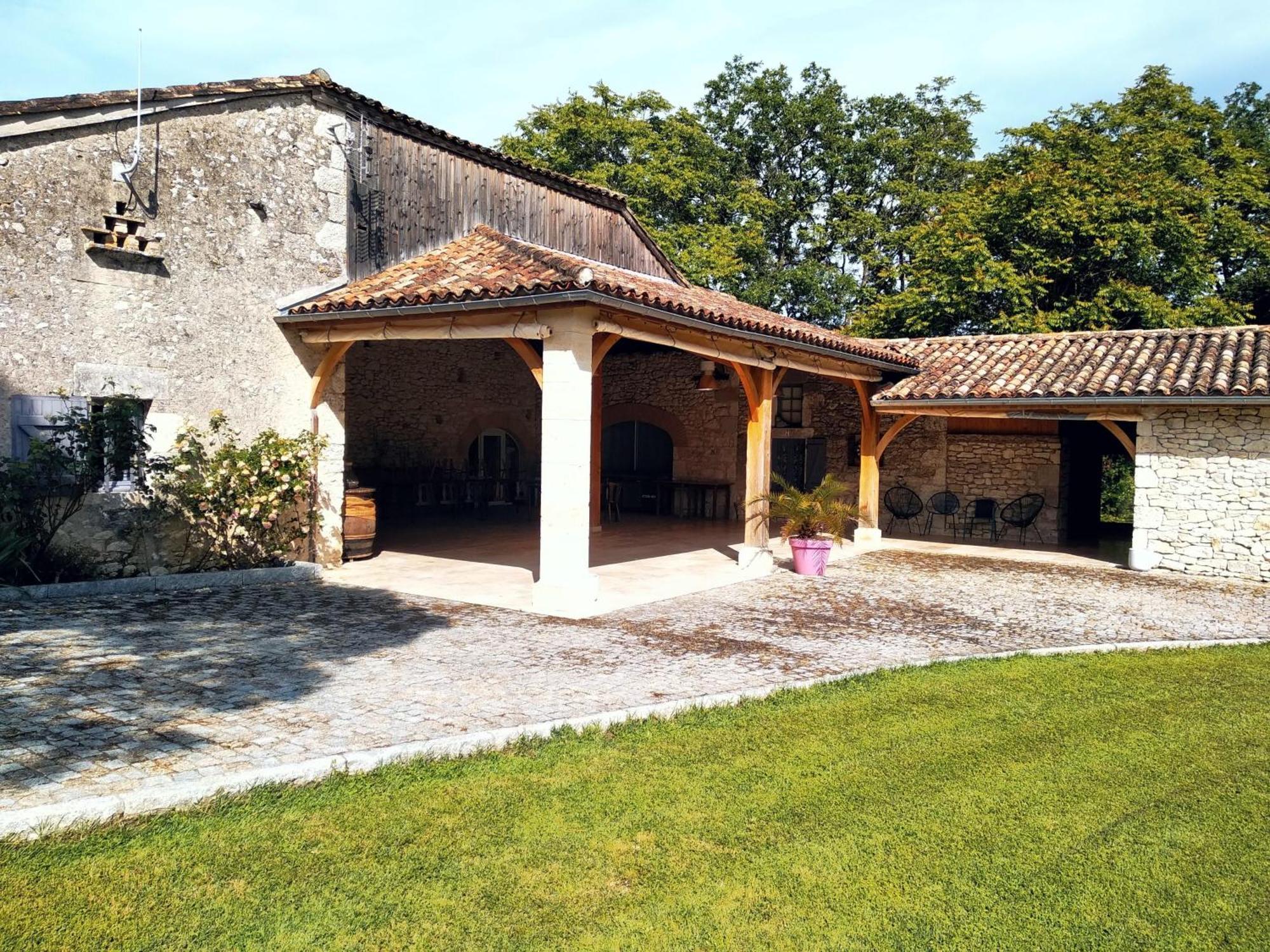 Villa Le Vignal Monflanquin Exterior foto