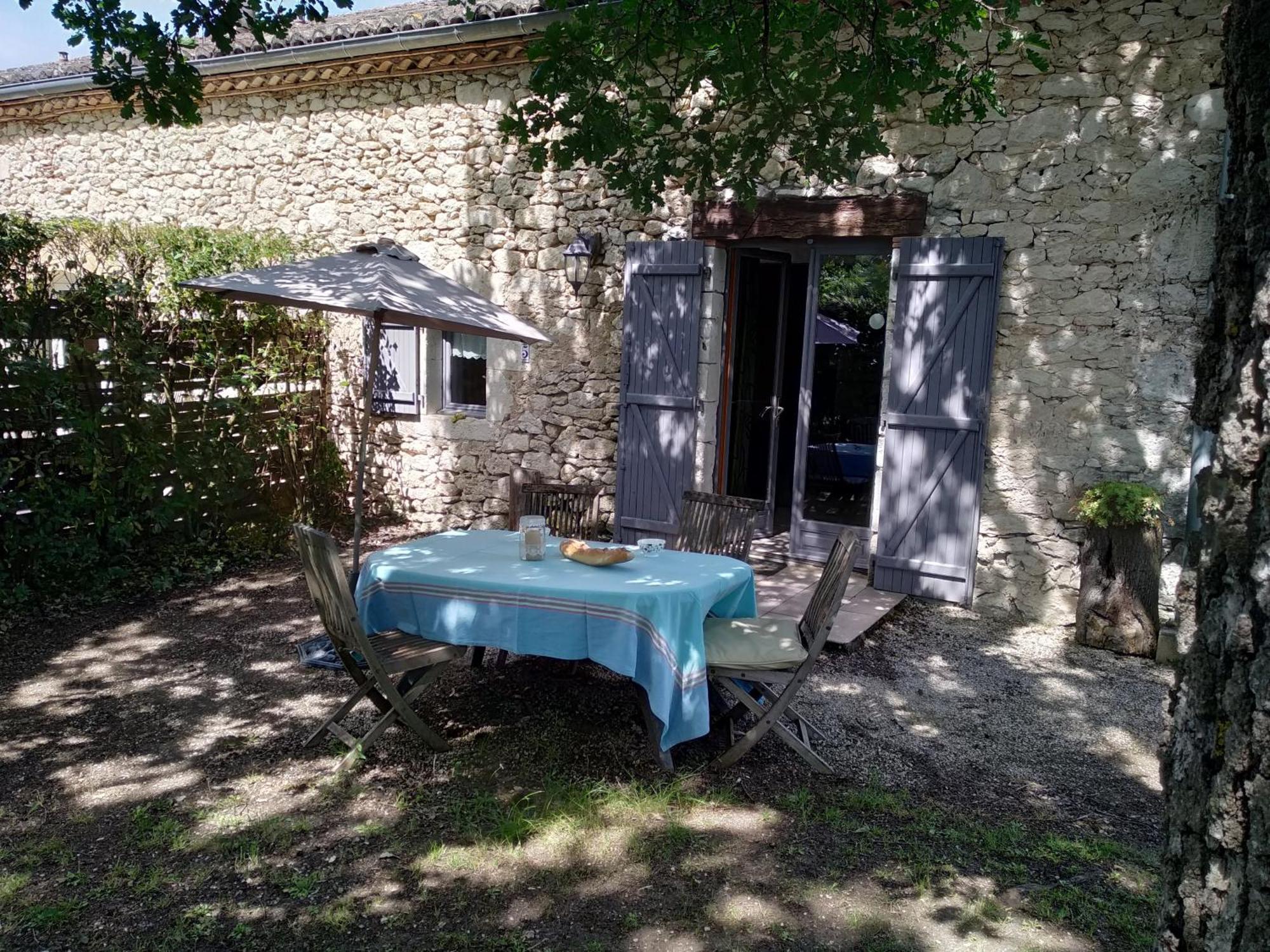 Villa Le Vignal Monflanquin Exterior foto